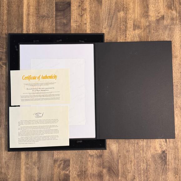 Kate Hudson Actor Sexy Curls Almost Famous Autographed Framed Photo 14x17 COA - Picture 5 of 5